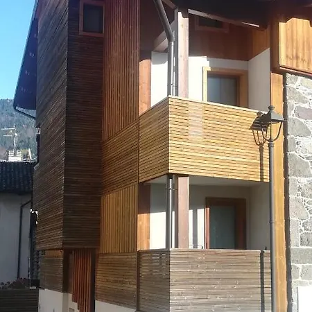 Ranuncolo 5 Nyaraló *